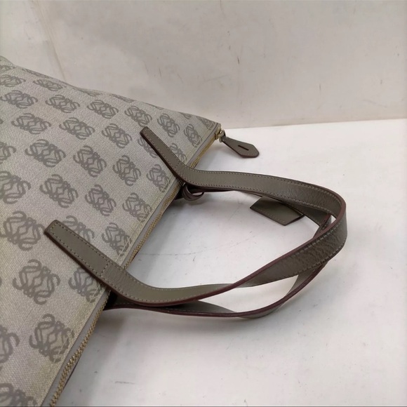 Loewe Printed Anagram Tote Bag Grey - Picture 7 of 11